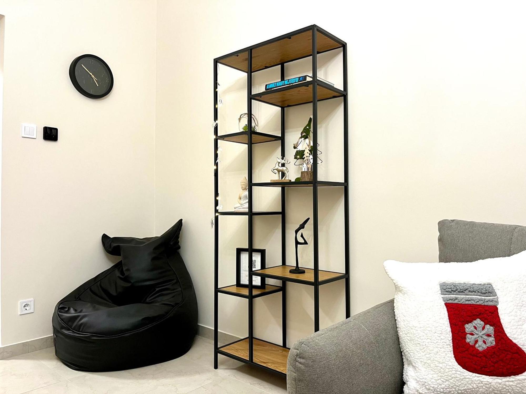 Voeroesmarty Apartmanhaz Mako Luaran gambar